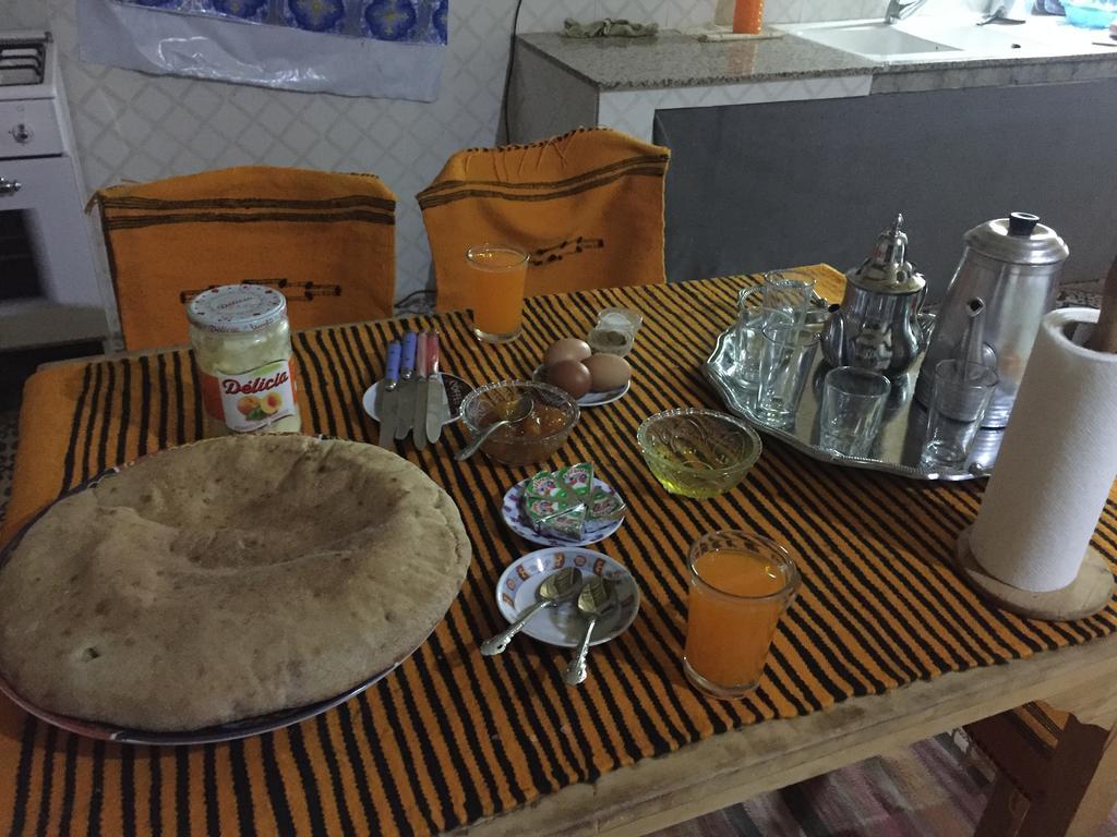 Gite D'Etape Traditionnel Berbere Ifri ภายนอก รูปภาพ