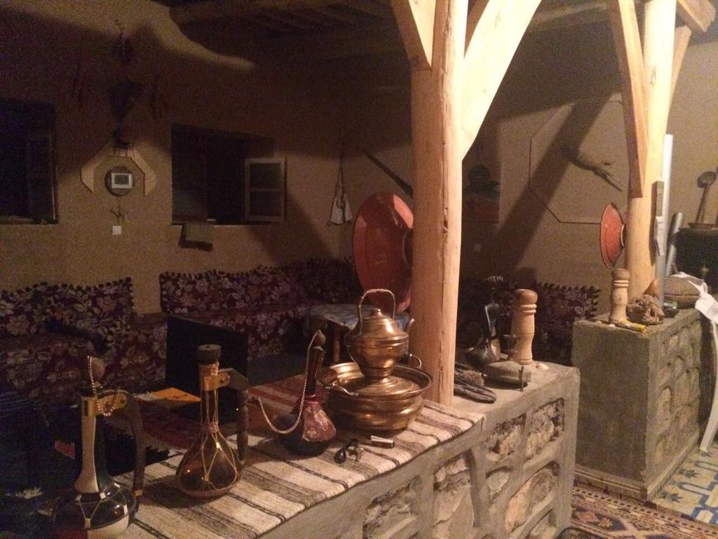 Gite D'Etape Traditionnel Berbere Ifri ภายนอก รูปภาพ