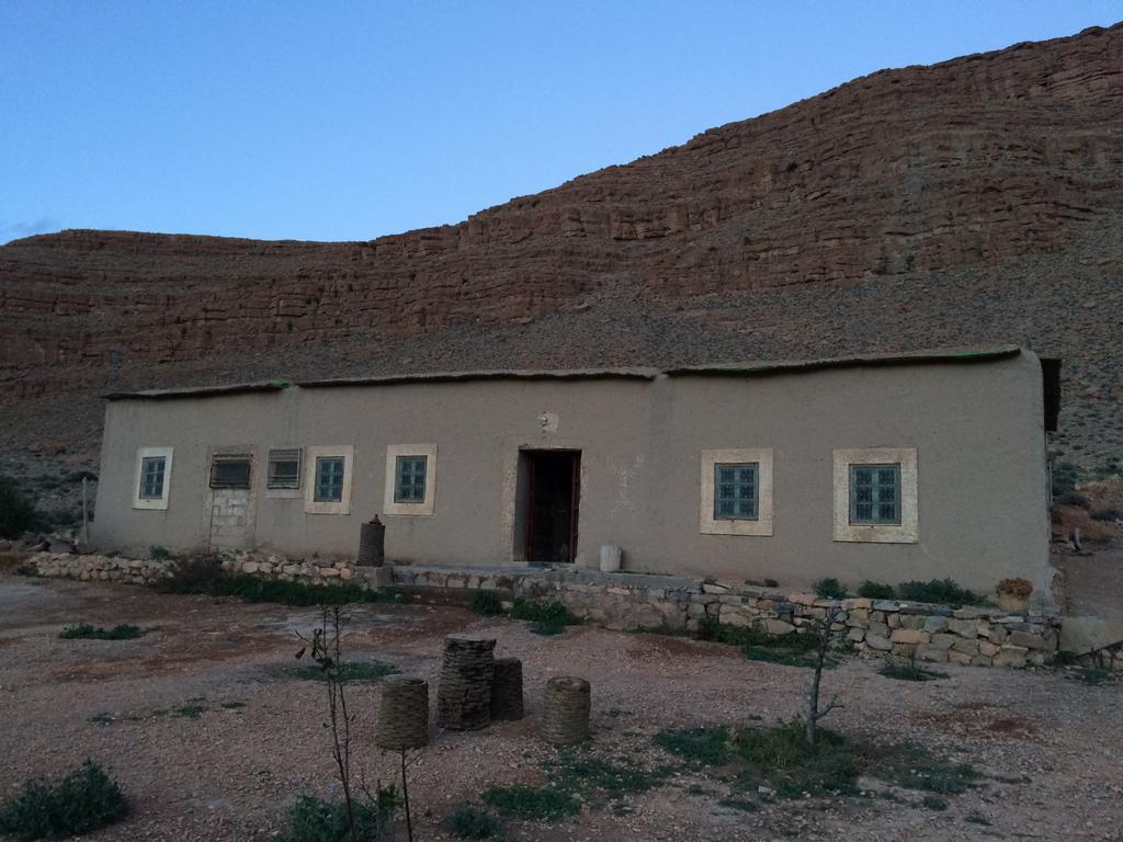 Gite D'Etape Traditionnel Berbere Ifri ภายนอก รูปภาพ